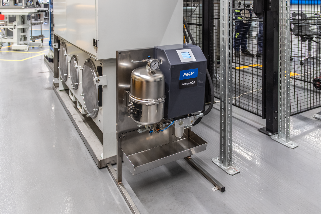 SKF RecondOil Box_20220401_DSC1208_png_highpreview_1278.png